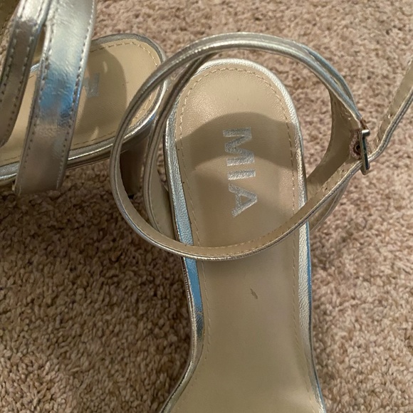 MIA Silver Strappy Sandals - Picture 2 of 5